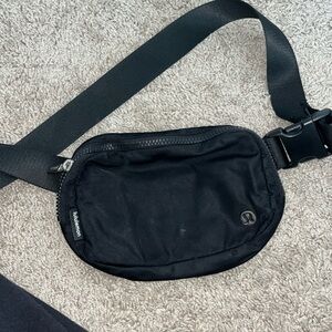 Black Fanny pack